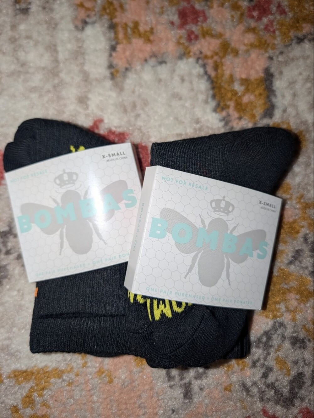 Bombas XS Black Kids Crew Socks with Neon Yellow Accent Athletic Cushion NWT